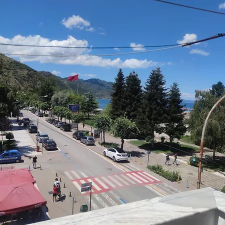 Modern In Center ,balcony With Park & View Apartman